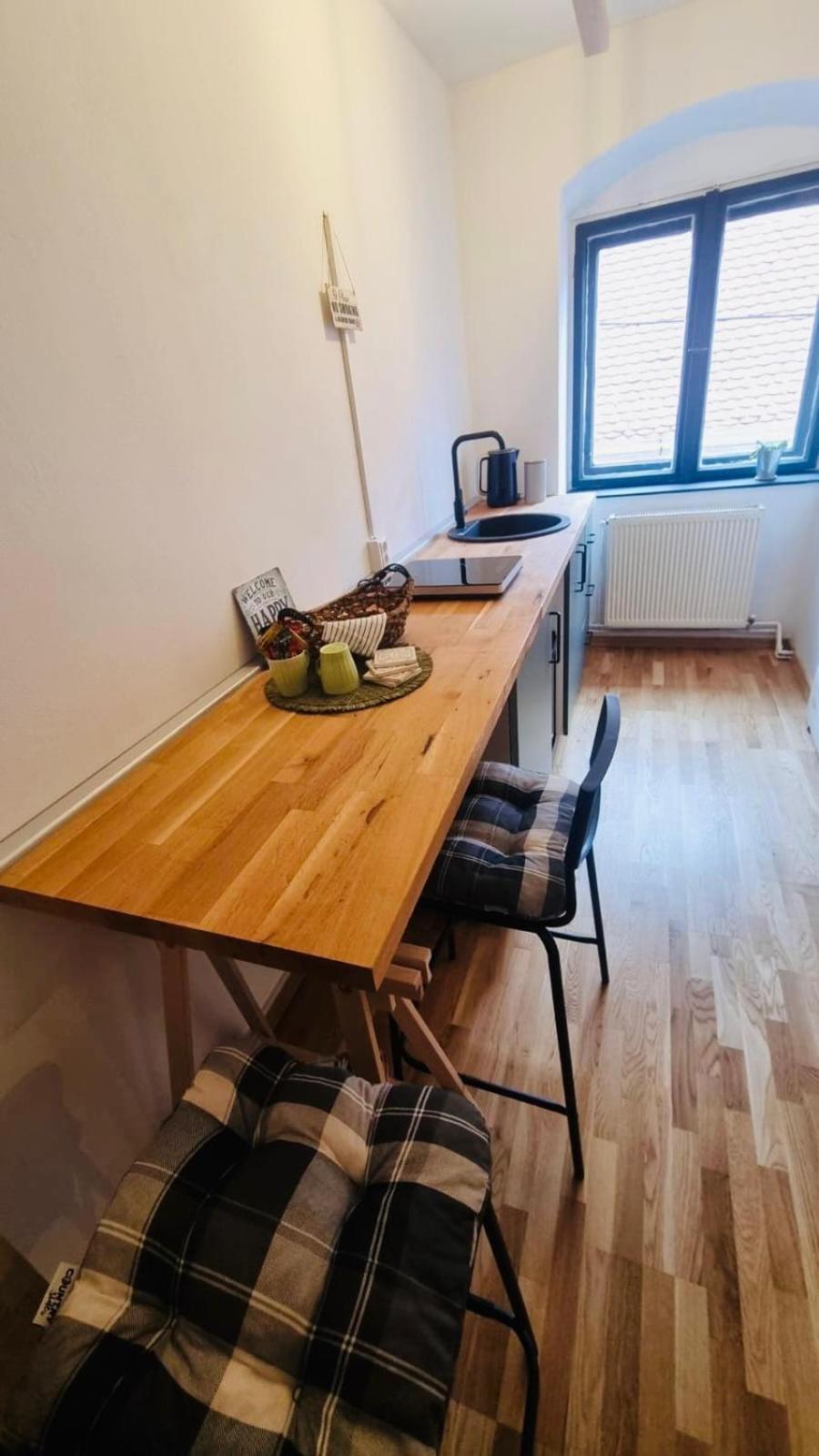 Vamesu Frontiers Apartment